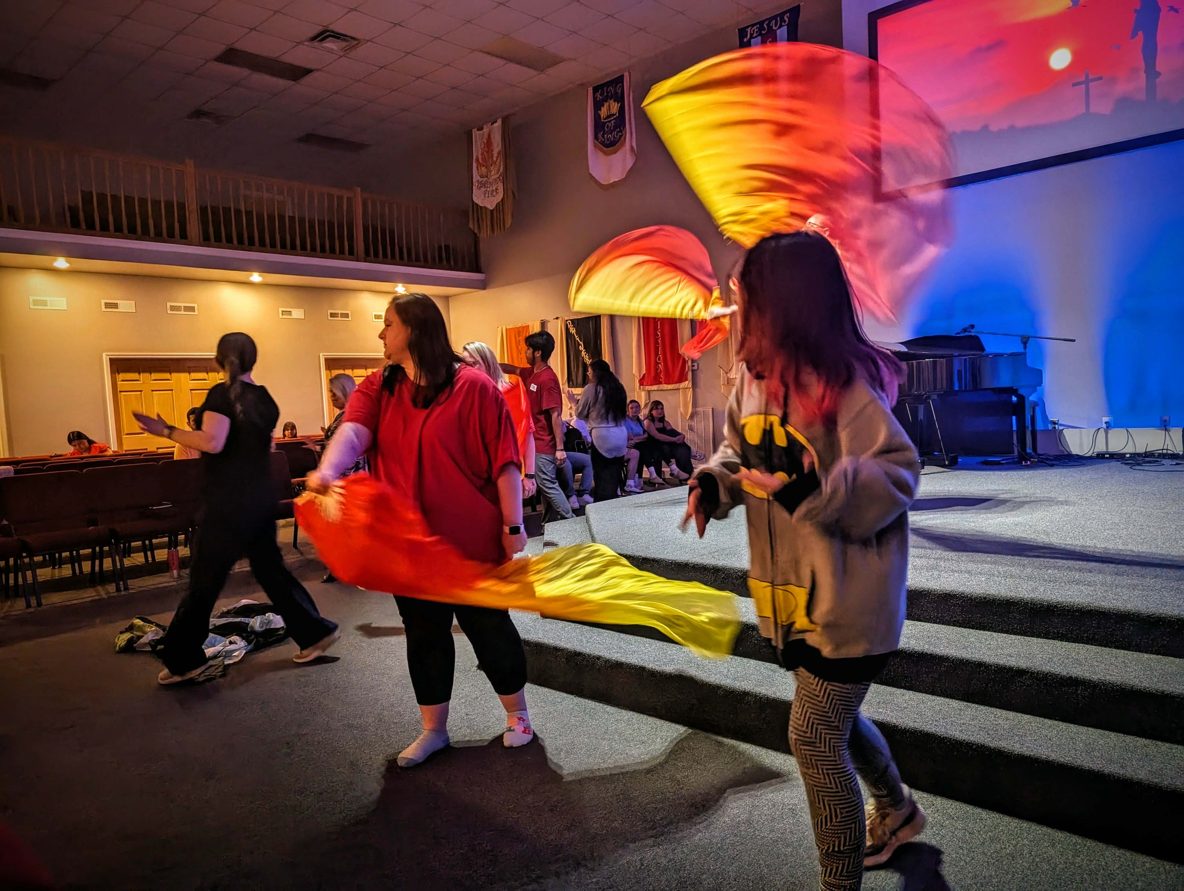 Dynamic worship — movement and light